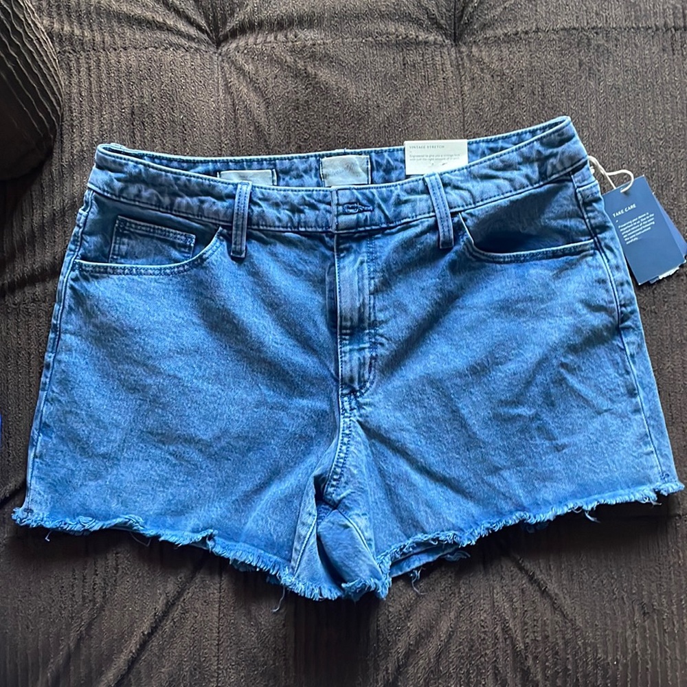 Universal Threads blue denim shorts